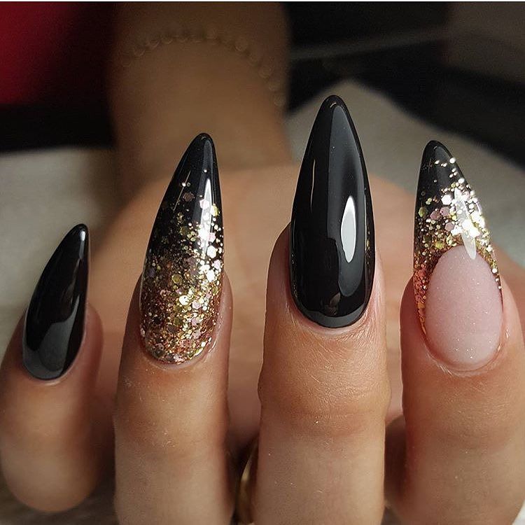 black and glitter nails