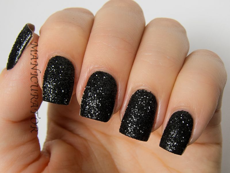 Black and Glitter Nail Design for Hands - wide 2