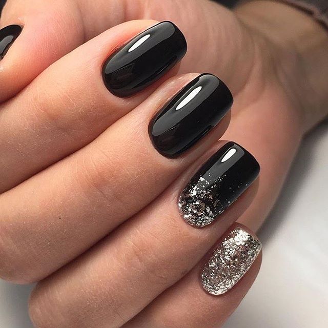 black and glitter nails