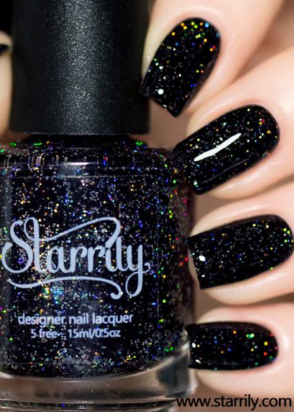BLACK GLITTER NAILS DESIGNS THAT ARE MORE GLAM THAN GOTH
