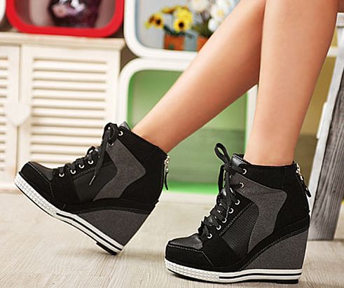 Fashionable Casual Shoes For Ladies