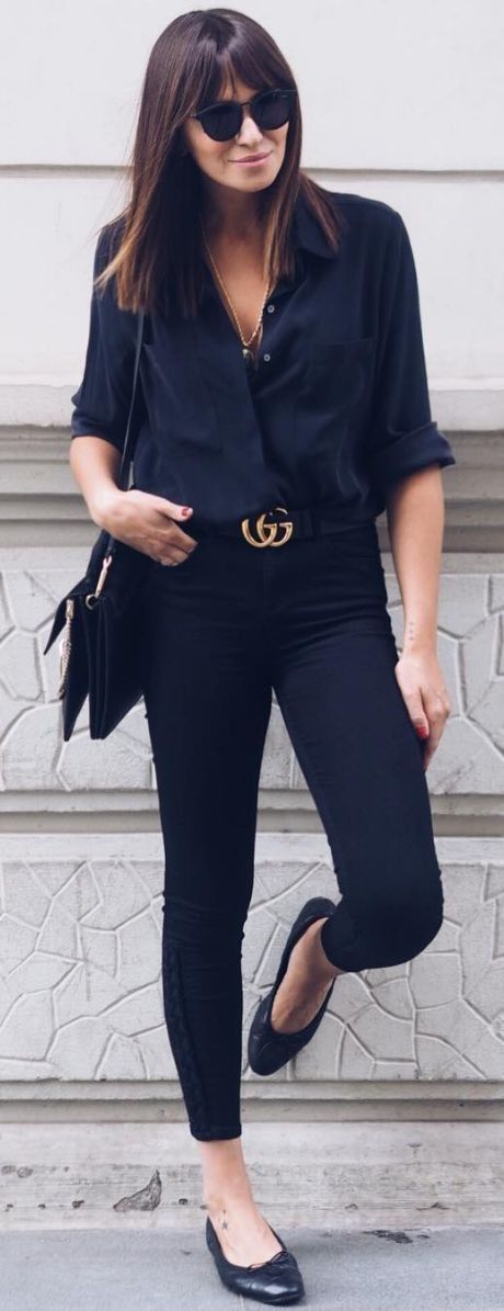STYLISH OUTFIT IDEAS WITH BLACK JEANS