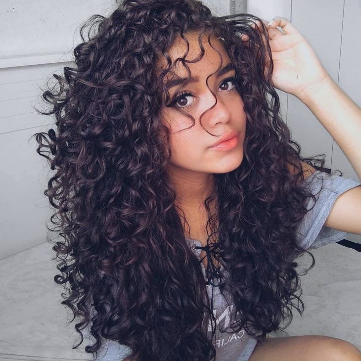 37 Adorable Looks with Curly Hair