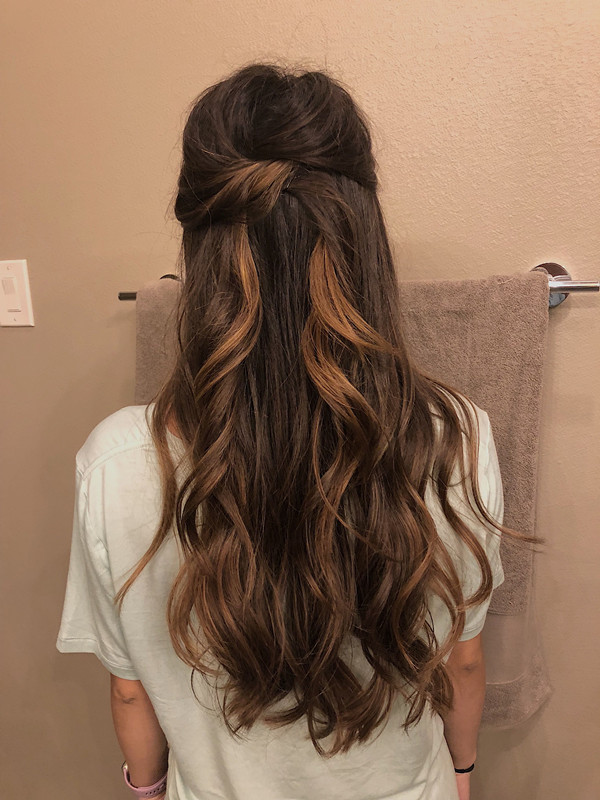 39 Gorgeous Half Up Half Down Hairstyles Eazy Glam